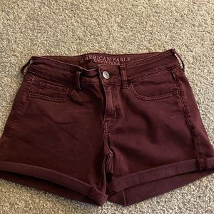 Maroon American Eagle women’s shorts